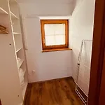 Strigonia Apartment *