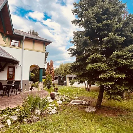 Appartement Strigonia *