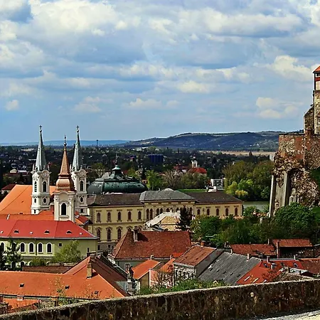 Strigonia * Ostřihom
